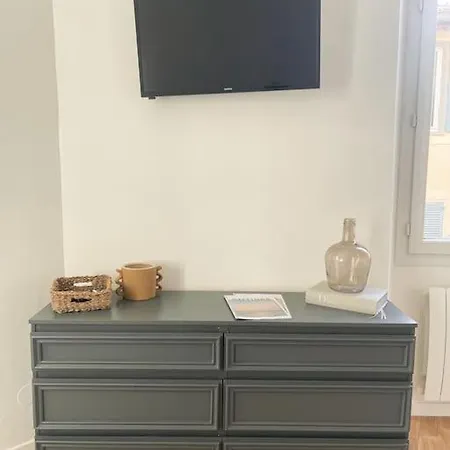 Au Coeur Du Vieil A 200m Des Plages, Superbe Apartment