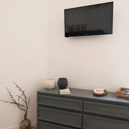 Au Coeur Du Vieil A 200m Des Plages, Superbe *