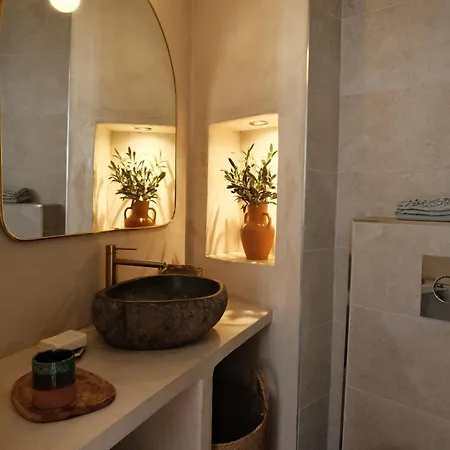 Au Coeur Du Vieil A 200m Des Plages, Superbe Appartement